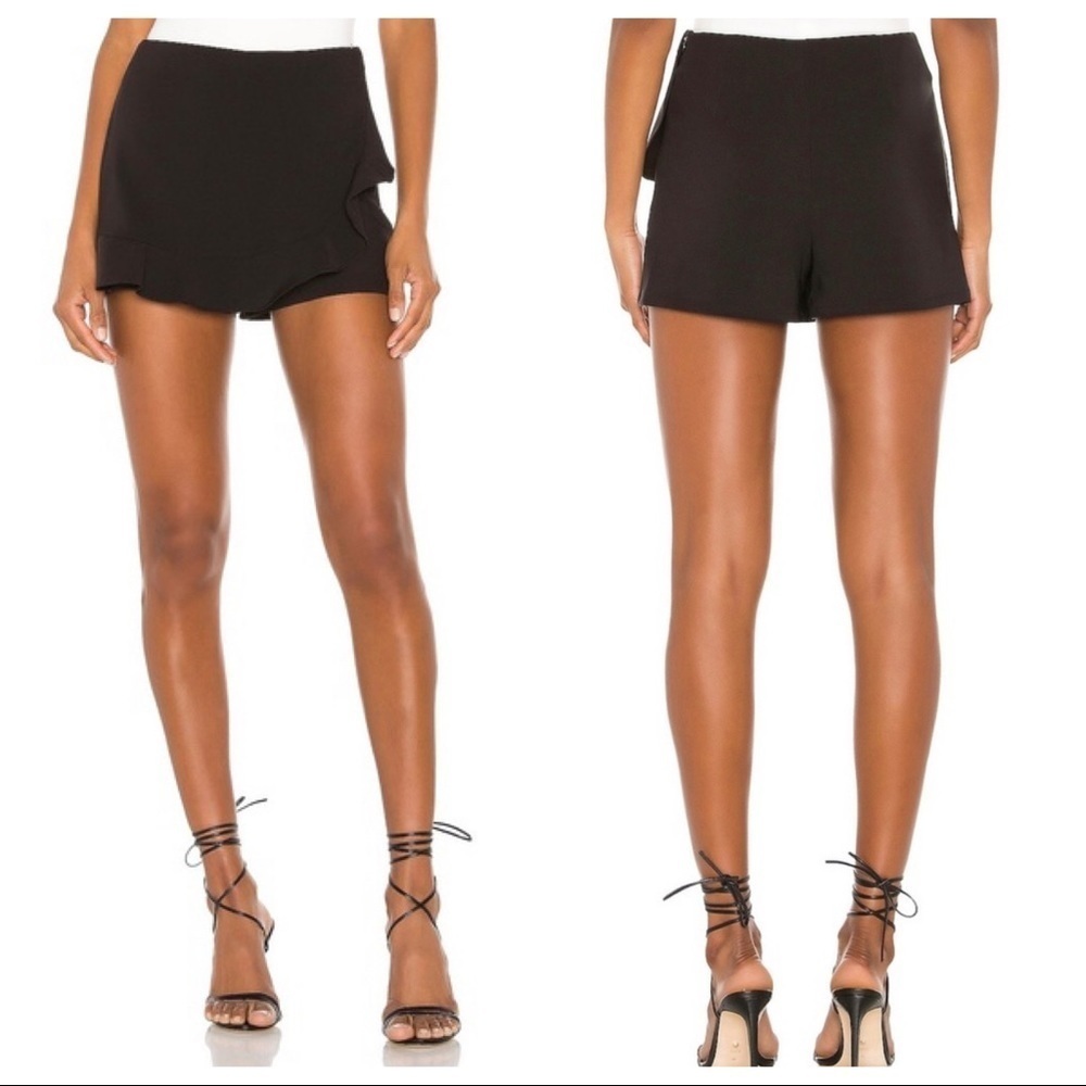 NWT Lovers + Friends Karen Black Ruffle Skort Shorts Large